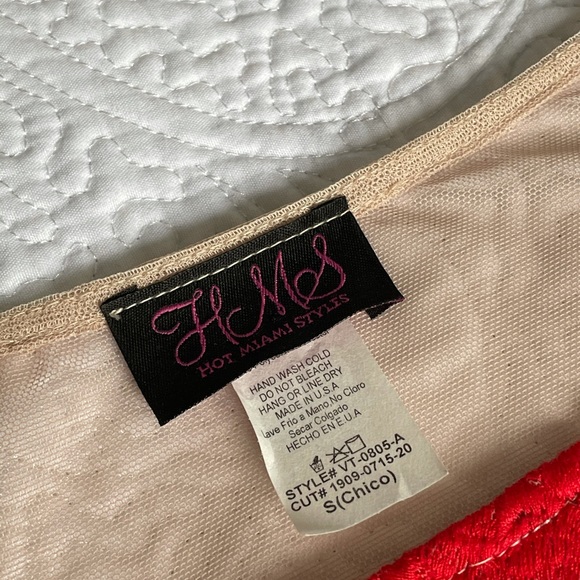 Hot Miami Styles Mesh Embroidered Crop Top - Picture 5 of 6